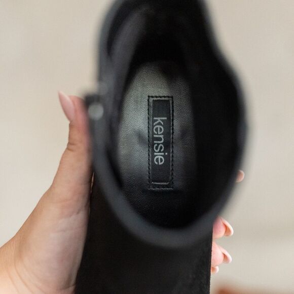 Kensie Suede Ankle Boots size 9 - Picture 6 of 8